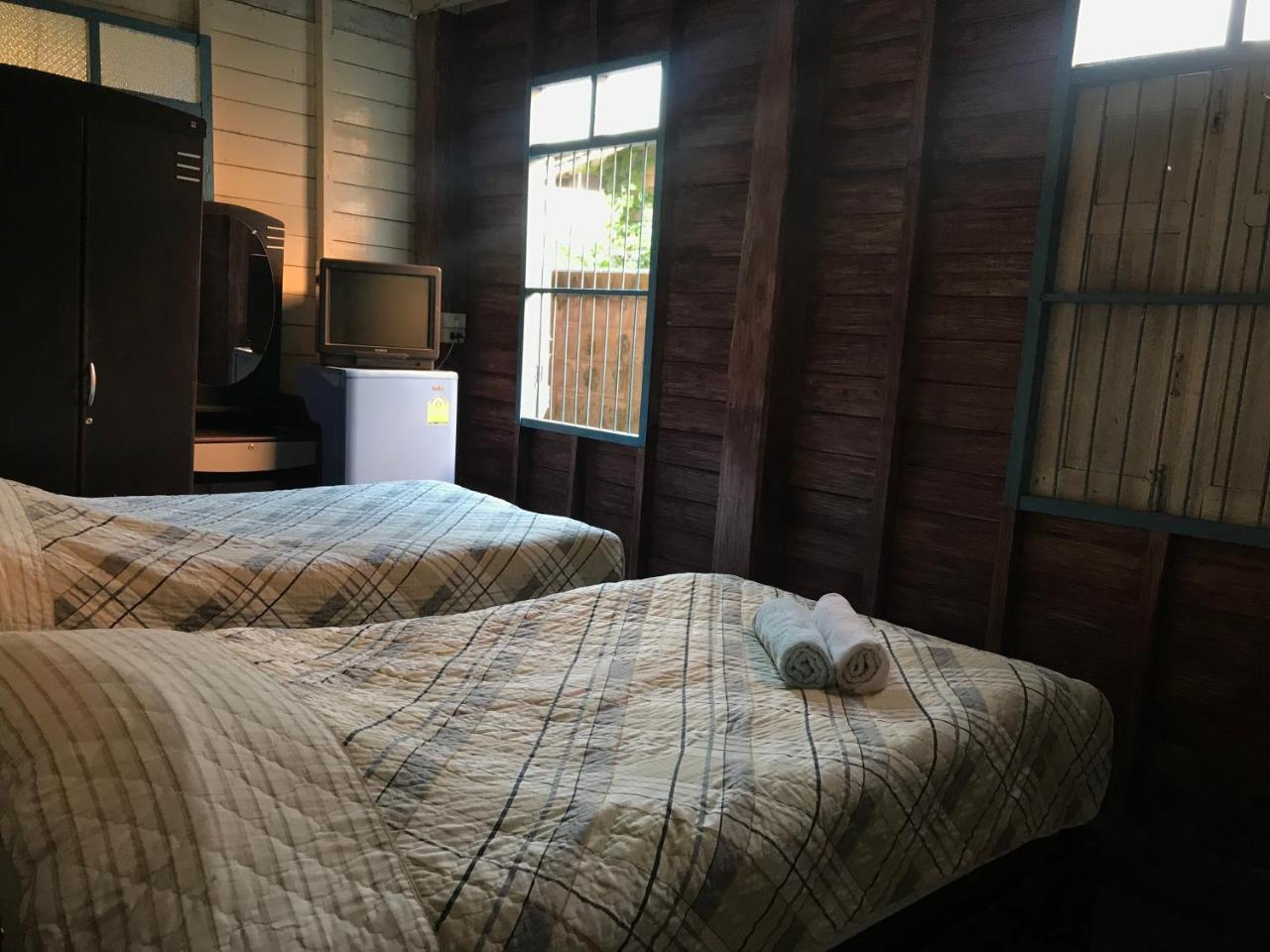Kwan Phayao Lake House Extérieur photo